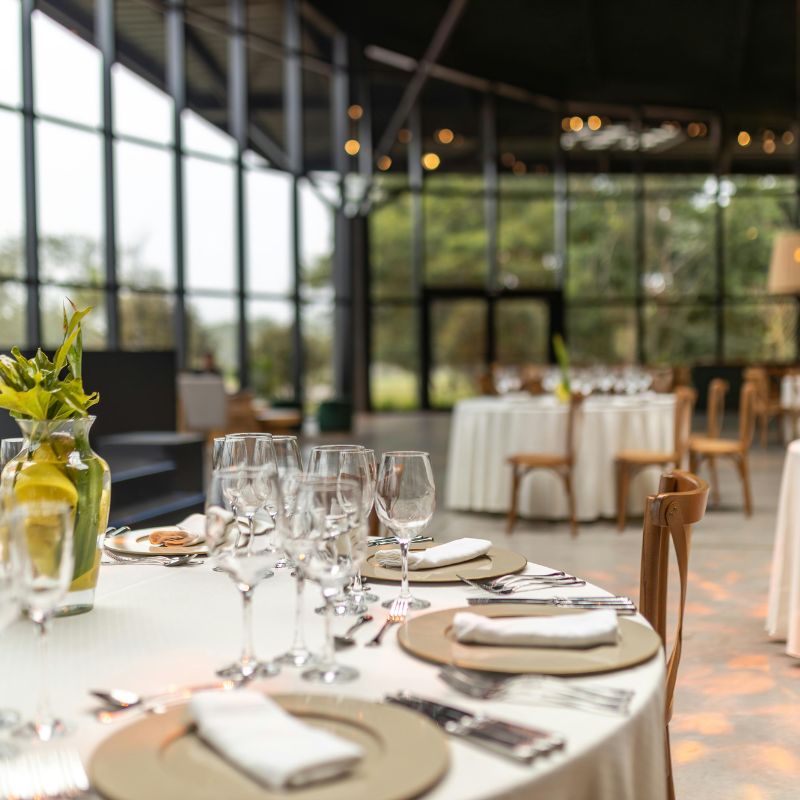 Tầm Quan Trọng của Khăn Ăn Trong Nhà Hàng