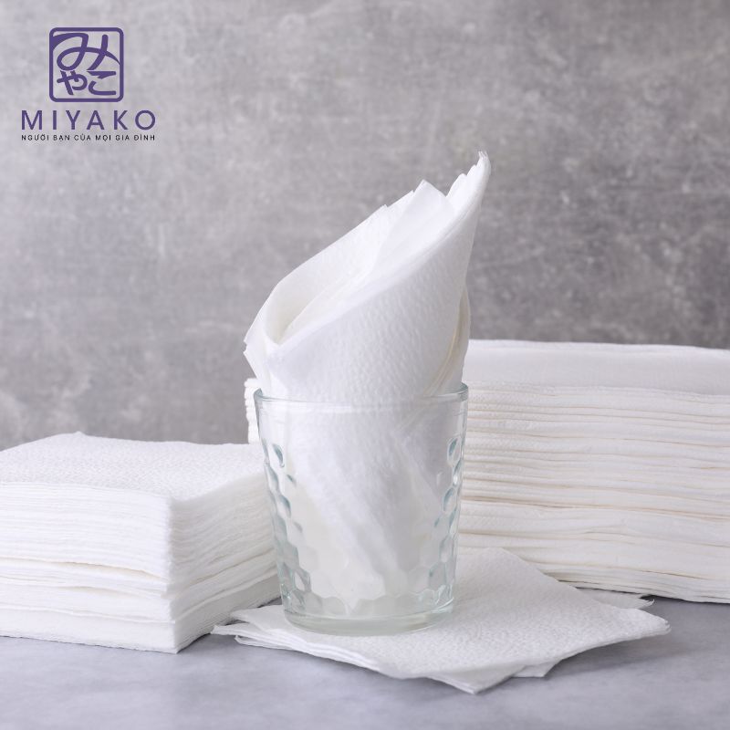 Sự khác biệt giữa khăn giấy ăn cao cấp và khăn giấy thông thường