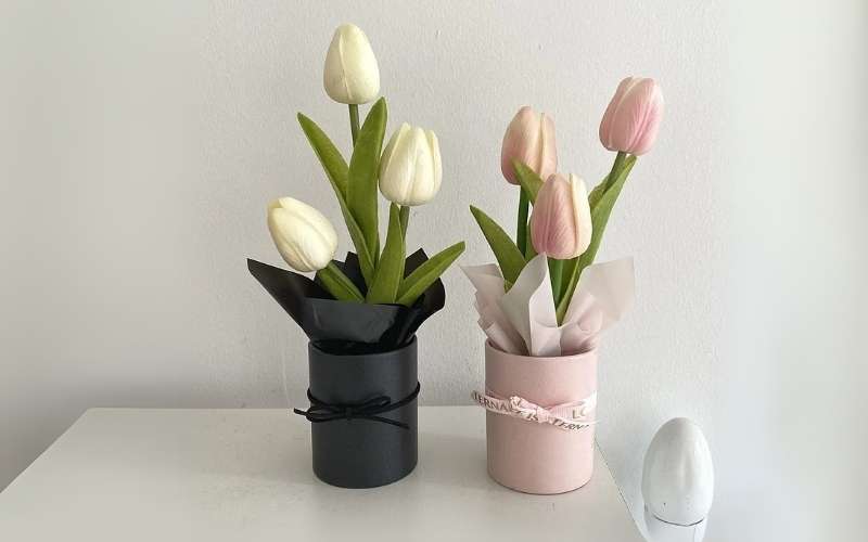 Biến tấu sáng tạo với hoa tulip giấy vệ sinh
