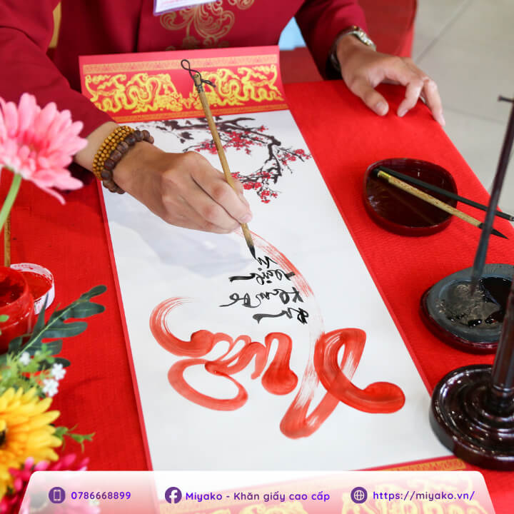 Phong tục xin chữ ngày Tết đầu năm